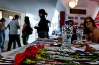 Στο τικ τοκ σε ψάχνω και ζητώ πληροφορίες και υλικό